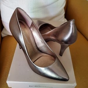 BCBG Cielo Pump